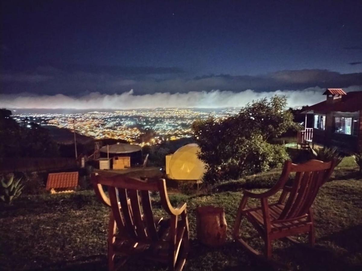 Aparthotel Quinta Bella Vista Cartago Exteriér fotografie