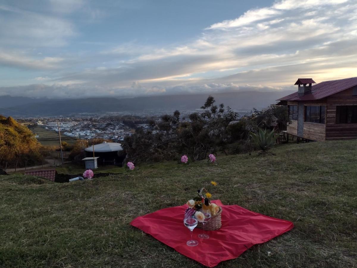 Aparthotel Quinta Bella Vista Cartago Exteriér fotografie